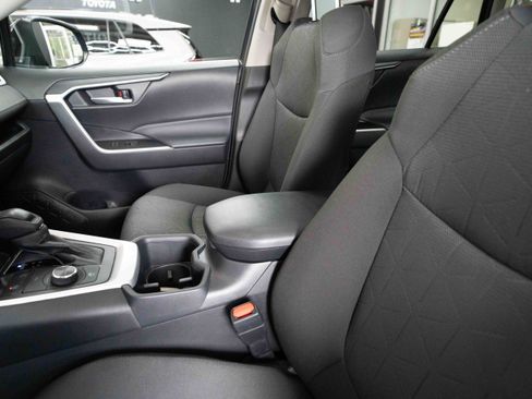 Certified 2025 Toyota RAV4 XLE w/ Convenience Package AWD/4WD image 11
