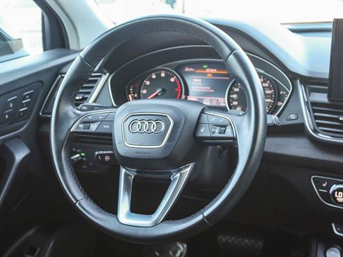 Used 2022 Audi Q5 2.0T Premium w/ Convenience Package image 16