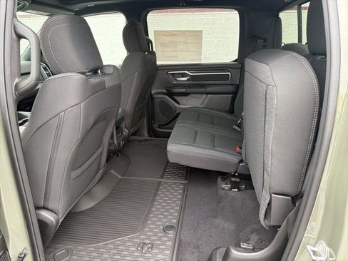 New 2026 RAM 1500 Big Horn AWD/4WD image 10