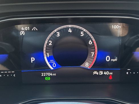 Certified 2024 Volkswagen Jetta SE w/ Panoramic Sunroof Package image 23