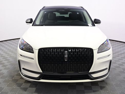 New 2026 Lincoln Corsair Premiere AWD/4WD image 10