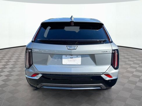 New 2026 Cadillac Optiq Luxury 1 w/ LPO, Floor Liner Package AWD/4WD image 6