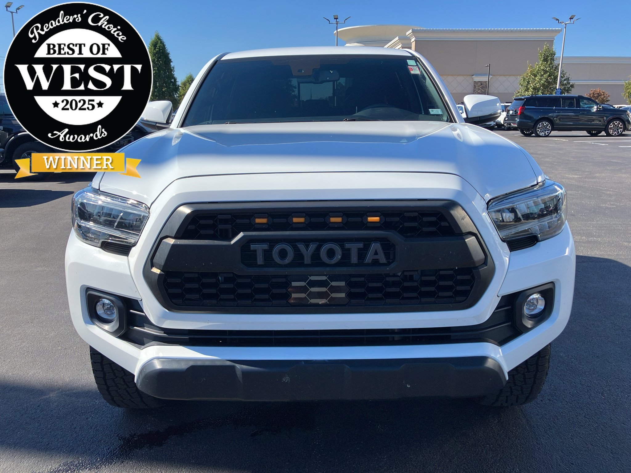 Used 2023 Toyota Tacoma TRD Off-Road w/ Black Out Package (TMS) AWD/4WD image 1