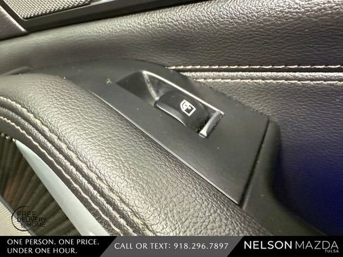 Used 2022 BMW X5 M50i w/ Executive Package image 43