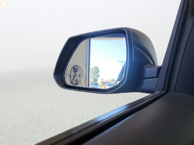 Certified 2024 Kia Niro EX FWD image 13