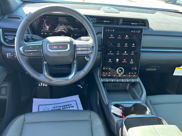 New 2026 GMC Terrain AT4 w/ Technology Package II AWD/4WD image 2
