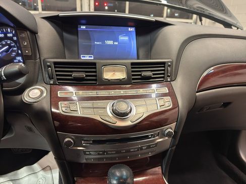 Used 2015 INFINITI Q70 3.7 image 18