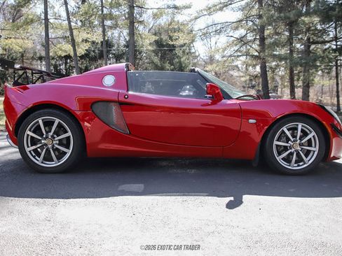 Used 2005 Lotus Elise image 9