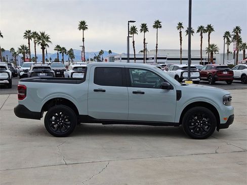 Used 2023 Ford Maverick XLT w/ Black Appearance Package image 7