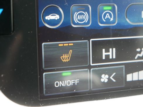 Certified 2025 Subaru Outback Premium AWD/4WD image 28