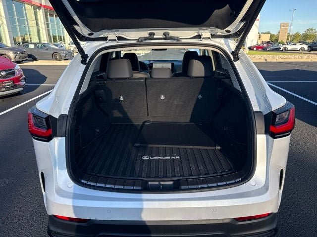 Used 2025 Lexus NX 350h AWD w/ Accessory Package (2T) image 13