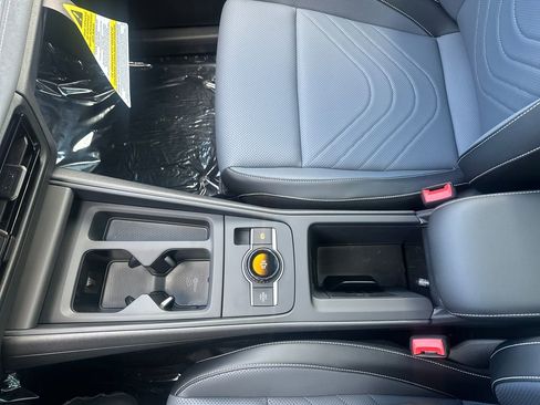 New 2026 Volkswagen Tiguan SE image 13