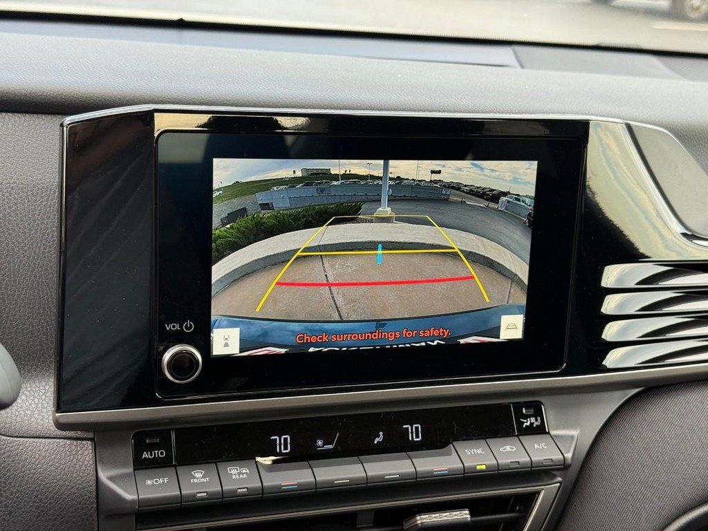New 2026 Toyota Camry LE AWD/4WD image 18