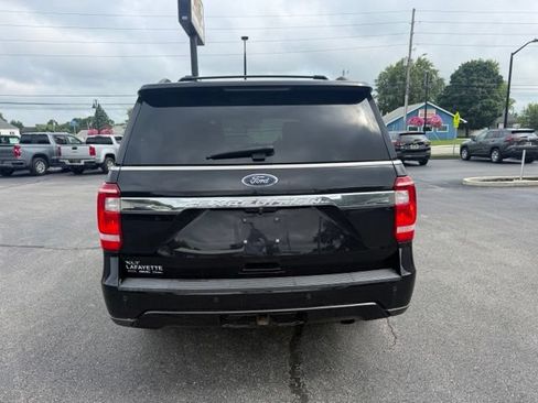 Used 2020 Ford Expedition XLT w/ Equipment Group 202A AWD/4WD image 4
