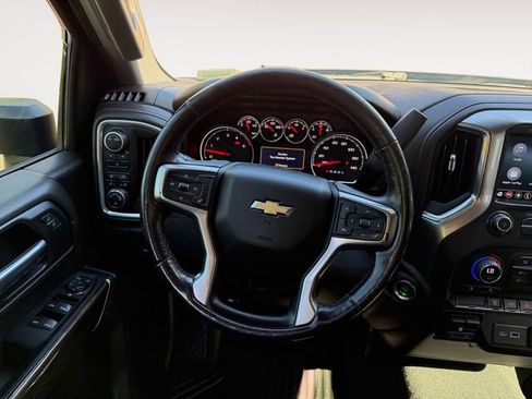 Used 2022 Chevrolet Silverado 2500 LT w/ Convenience Package AWD/4WD image 12