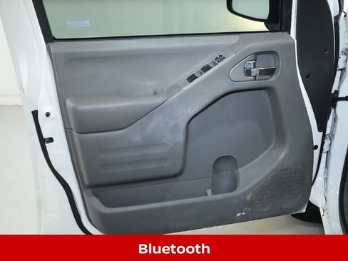 Certified 2021 Nissan Frontier SV RWD image 17