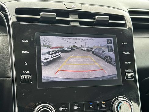 Used 2023 Hyundai Tucson SE AWD/4WD image 25