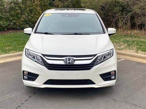 Used 2019 Honda Odyssey EX-L image 2