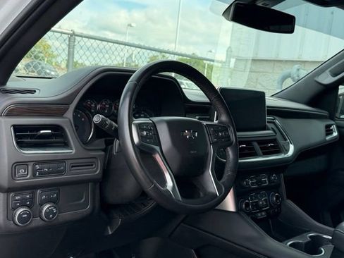 Used 2021 Chevrolet Tahoe Z71 AWD/4WD image 3