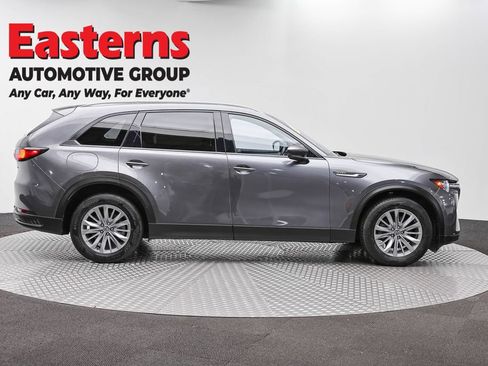 Used 2024 MAZDA CX-90 Plug-In Hybrid w/ Preferred AWD/4WD image 4