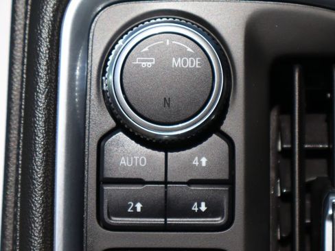 Used 2022 GMC Sierra 2500 Denali w/ Denali Ultimate Package AWD/4WD image 27