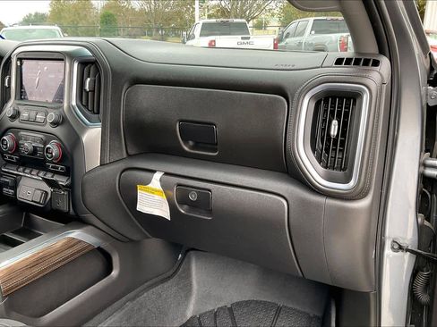 Certified 2022 Chevrolet Silverado 1500 RST w/ Texas Edition Plus image 16