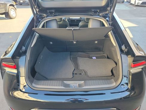 Used 2024 Toyota Prius Limited w/ Limited Premium Package image 8