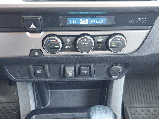 Used 2022 Toyota Tacoma SR5 RWD image 19