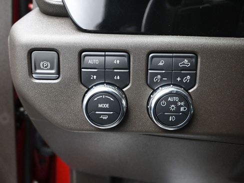 Used 2023 GMC Sierra 1500 SLT w/ SLT Premium Plus Package image 26