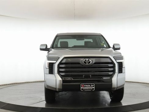 Used 2024 Toyota Tundra Limited image 12