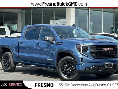 New 2026 GMC Sierra 1500 Elevation w/ Elevation Premium Package