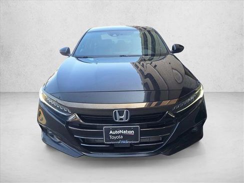 Used 2021 Honda Accord Sport image 2