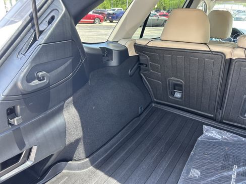 Used 2019 Subaru Outback 2.5i Limited AWD/4WD image 42