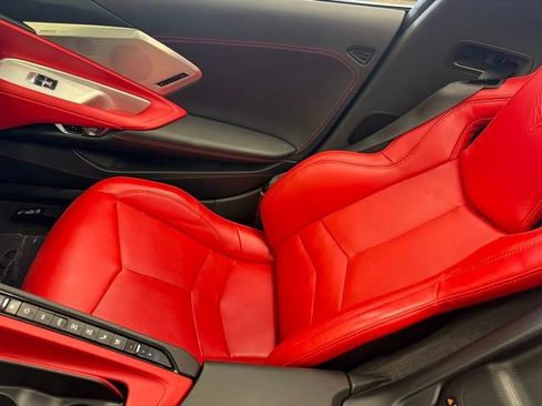 Used 2023 Chevrolet Corvette Stingray Preferred Conv w/ Z51 Performance Package RWD image 13