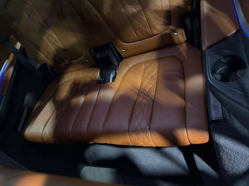 Used 2019 BMW X7 xDrive50i w/ Dynamic Handling Package image 27