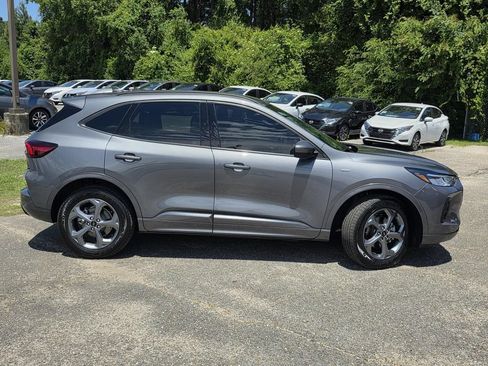 Used 2024 Ford Escape ST-Line Select w/ Tech Pack #1 AWD/4WD image 40