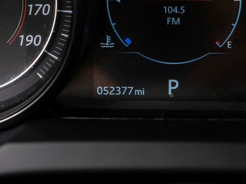 Used 2020 Jaguar F-TYPE Coupe image 20