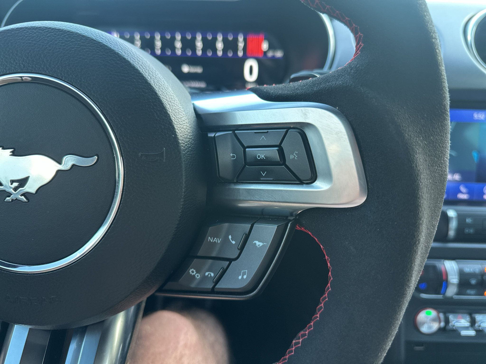 Used 2022 Ford Mustang GT Premium w/ Equipment Group 401A RWD image 18