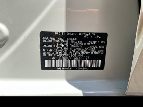 Certified 2024 Subaru Crosstrek 2.0i Premium AWD/4WD image 18