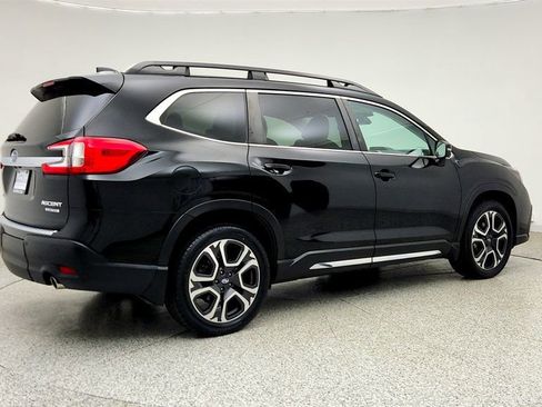 Used 2023 Subaru Ascent Limited AWD/4WD image 5