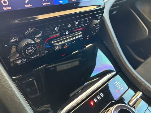 Used 2022 Jeep Grand Cherokee Trailhawk w/ Advanced Protech Group II image 56