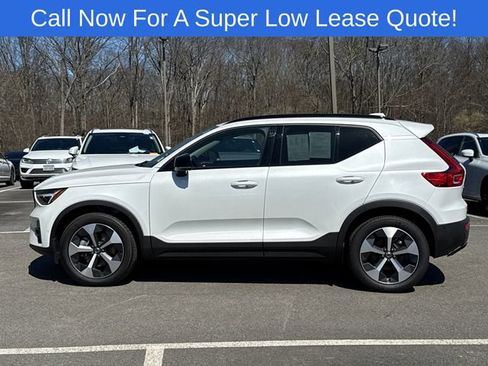 Used 2026 Volvo XC40 B5 Plus w/ Protection Package Premier AWD/4WD image 7