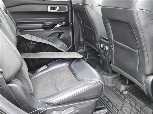 Certified 2022 Ford Explorer ST image 26