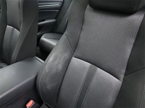 Used 2018 Honda Accord EX image 21