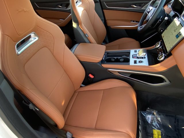Used 2025 Jaguar F-PACE R-Dynamic S AWD/4WD image 10