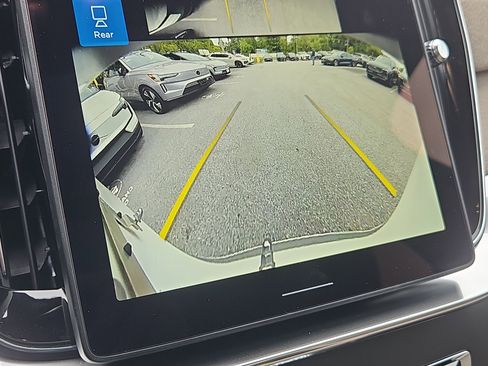 New 2026 Volvo XC90 B6 Plus w/ Protection Package Premier AWD/4WD image 7