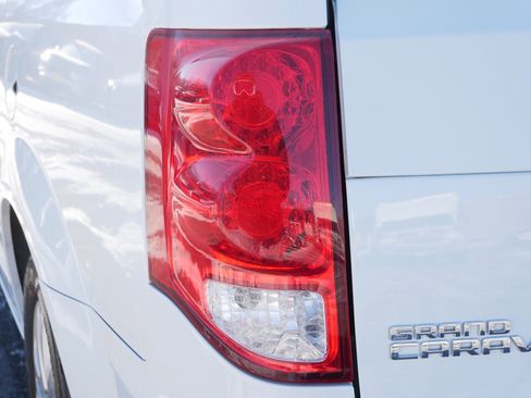 Used 2014 Dodge Grand Caravan SE w/ Quick Order Package 29E SE image 27