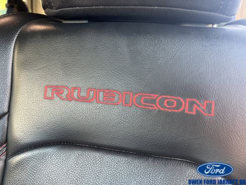 Used 2021 Jeep Wrangler Unlimited Rubicon AWD/4WD image 9