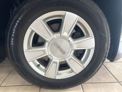 Used 2013 GMC Terrain SLE image 28