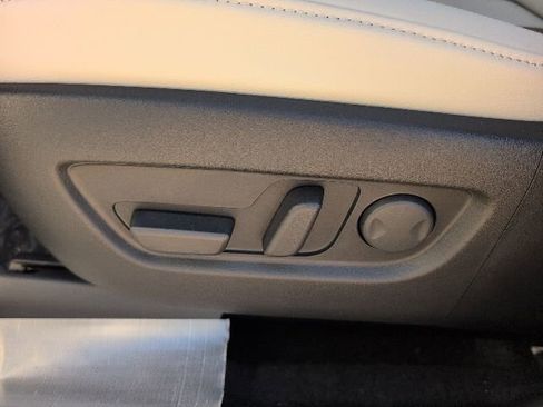 New 2026 MAZDA CX-90 3.3 Turbo w/ Premium Plus Pkg image 15